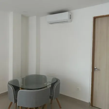 Aparta Apartamento *