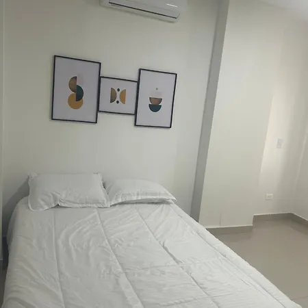 Aparta Apartamento